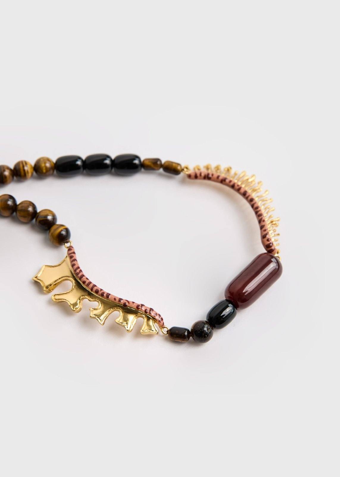 Collar Closed Eyes Terracota