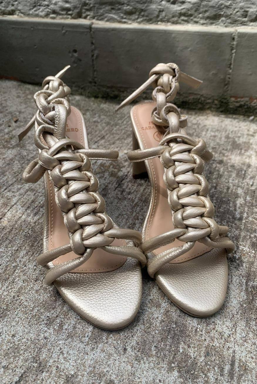 Tacones Atenea Dorado