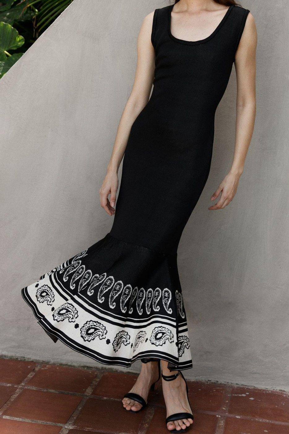 Vestido Negro y Marfil